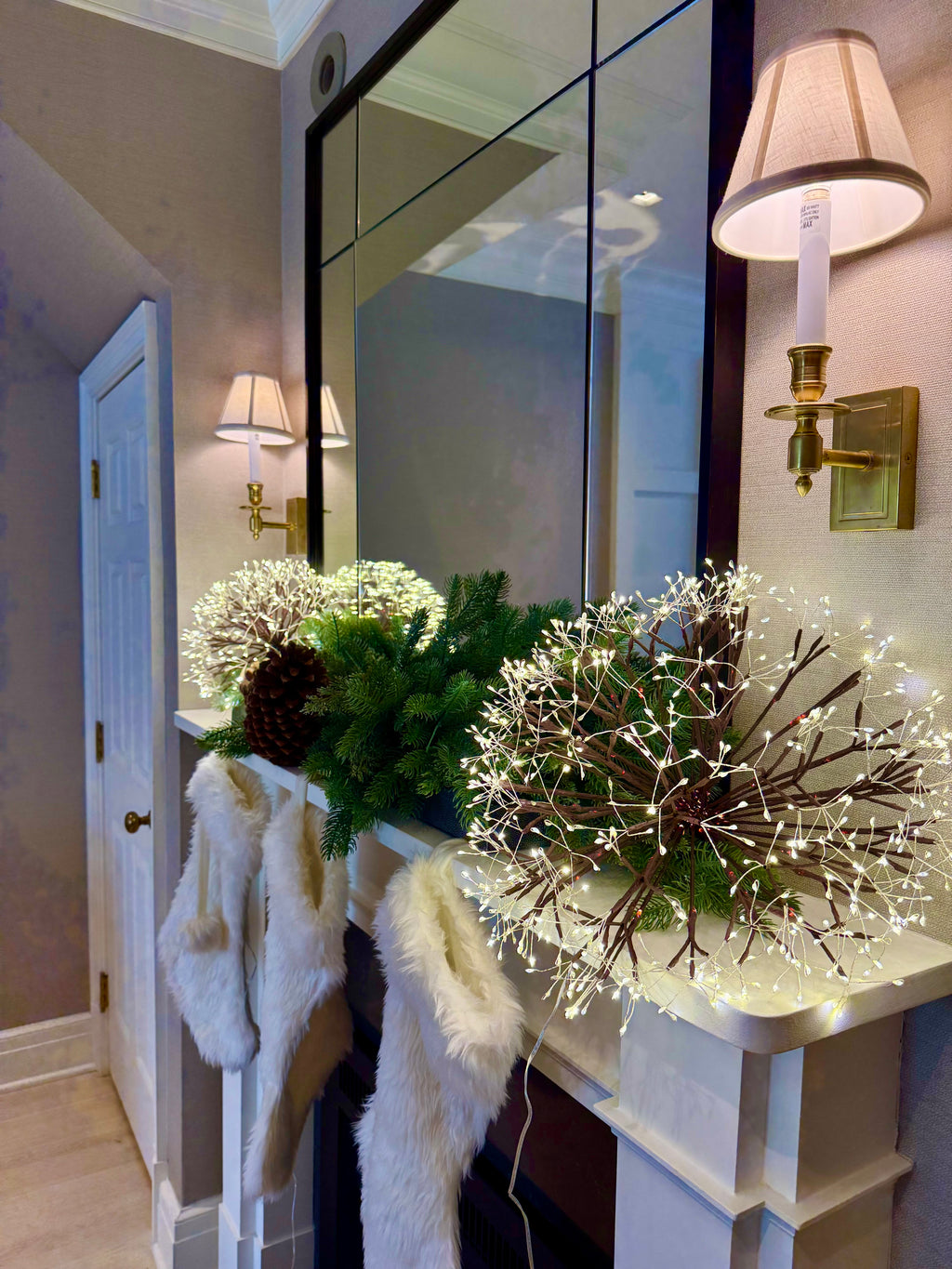 Warm White LED Light Balls – Glowing Decorative Orbs for Holiday, Wedding & Everyday Ambiance