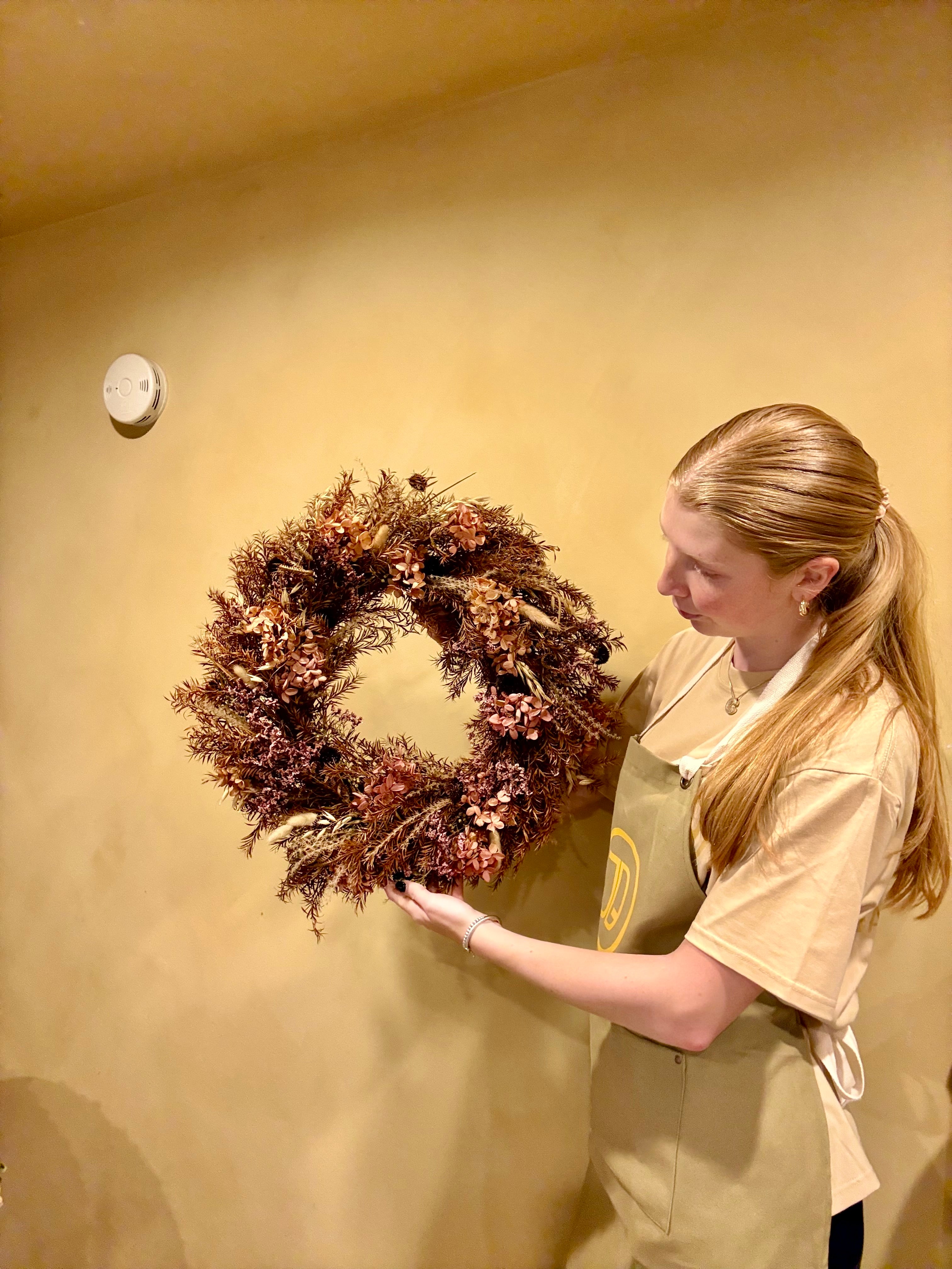 Premium Fall Wreath – Handcrafted Autumn Door Décor with Seasonal Greenery, Berries & Velvet Accents | JD Home + Holiday
